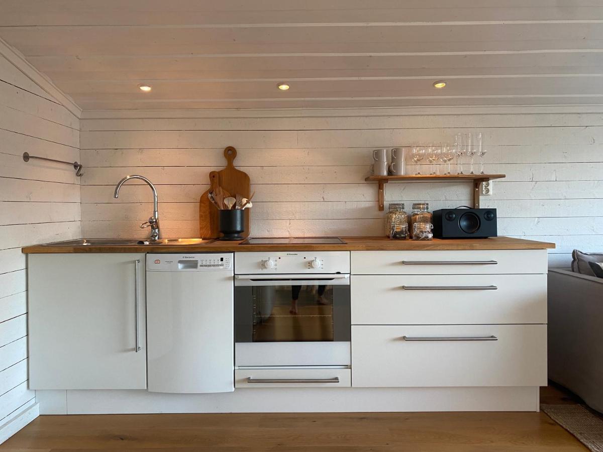 Peaceful And Scandinavian-Style Guesthouse With Scenic Nature And Seaview In High Coast Domsjo Esterno foto